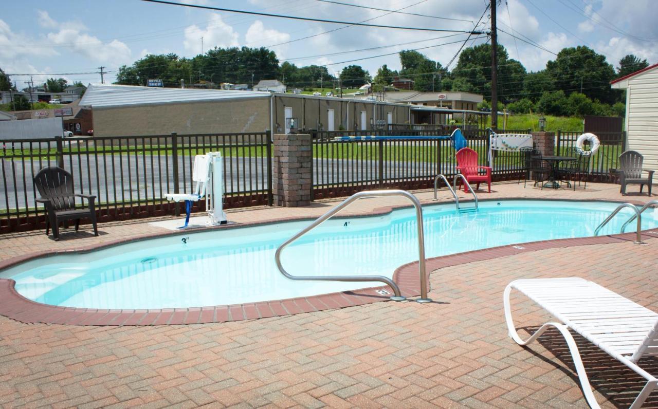 Red Roof Inn Somerset, Ky Esterno foto